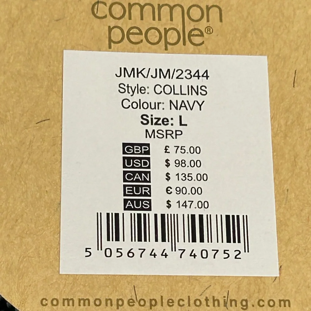 Blue and White Polo Shirt with Geometric Pattern - Picture 11 of 12